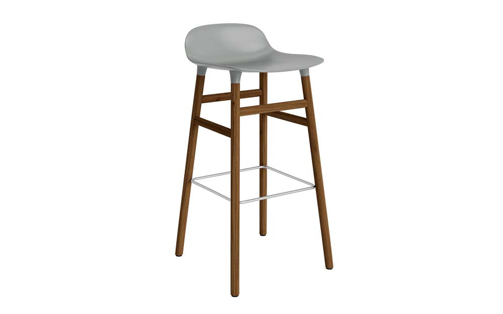 Normann Copenhagen - Form barkruk 75 cm walnoot (set van 2)