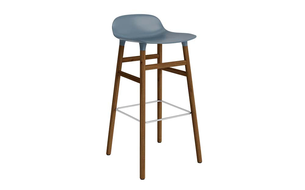 Normann Copenhagen - Form barkruk 75 cm walnoot (set van 2)