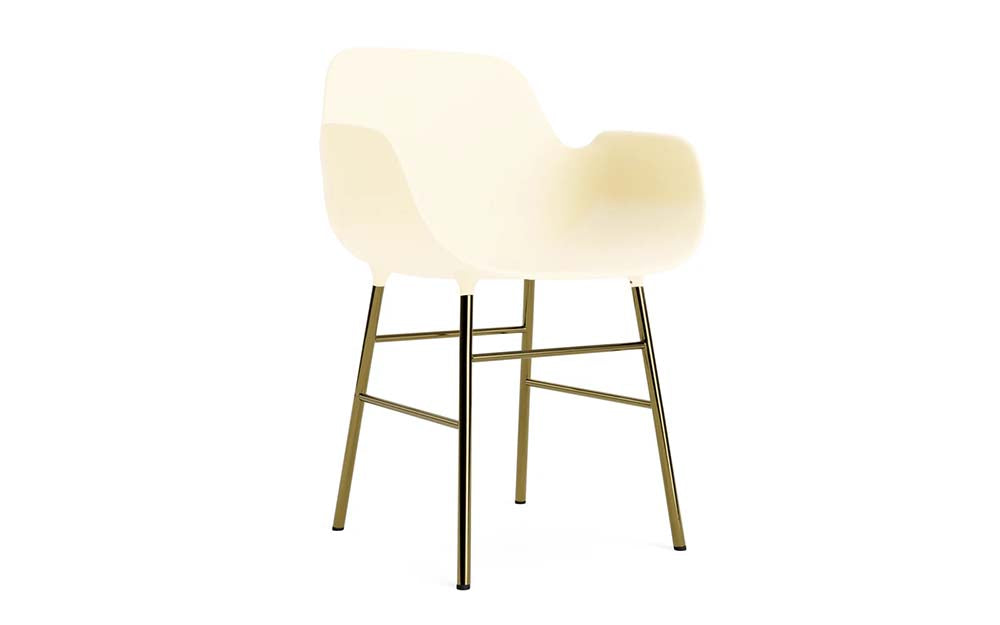 Normann Copenhagen - Form eetkamerstoel met arm messing (set van 2)