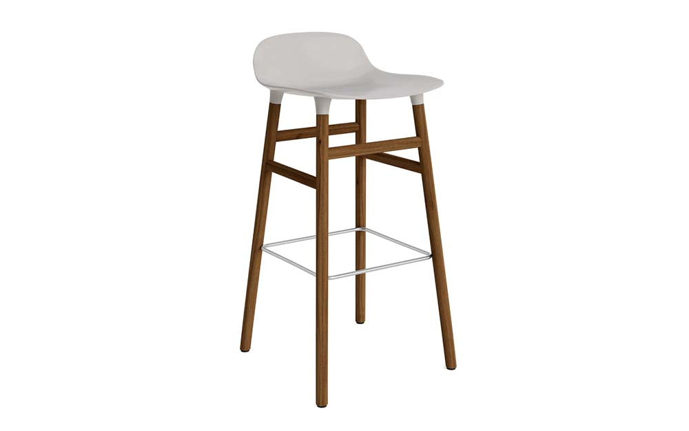 Normann Copenhagen - Form barkruk 75 cm walnoot (set van 2)