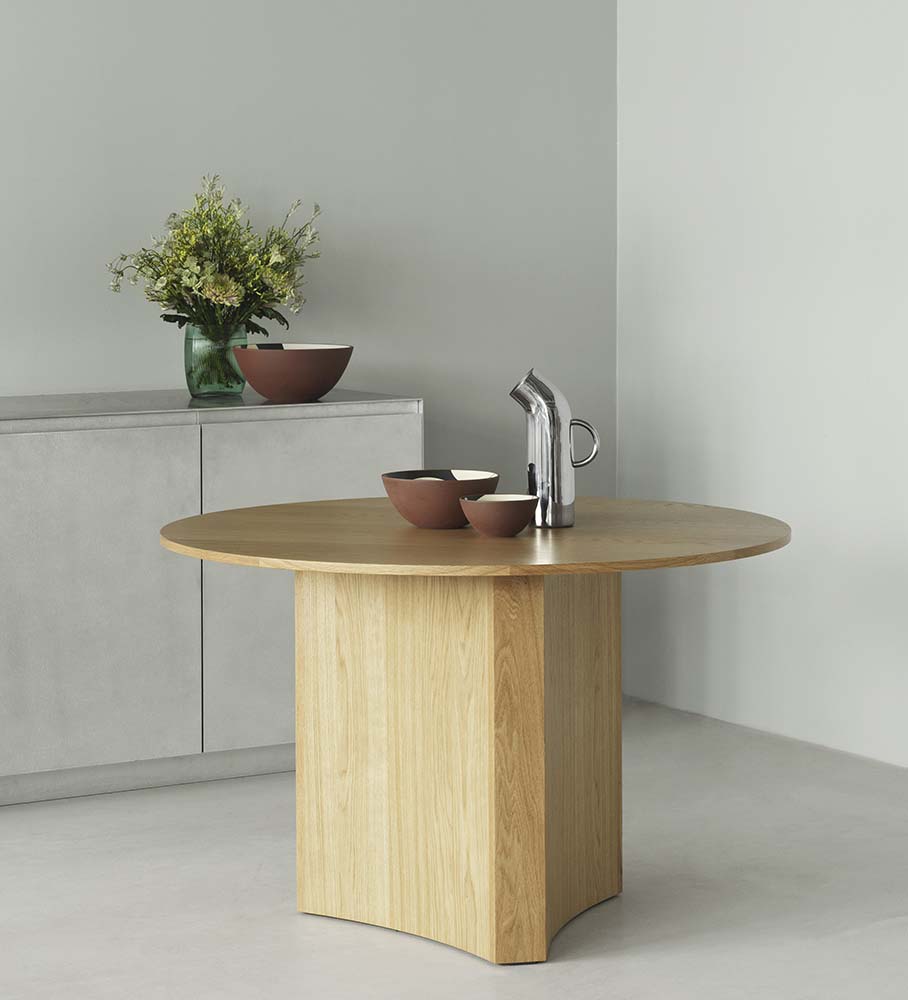Normann Copenhagen - Bue eetkamertafel