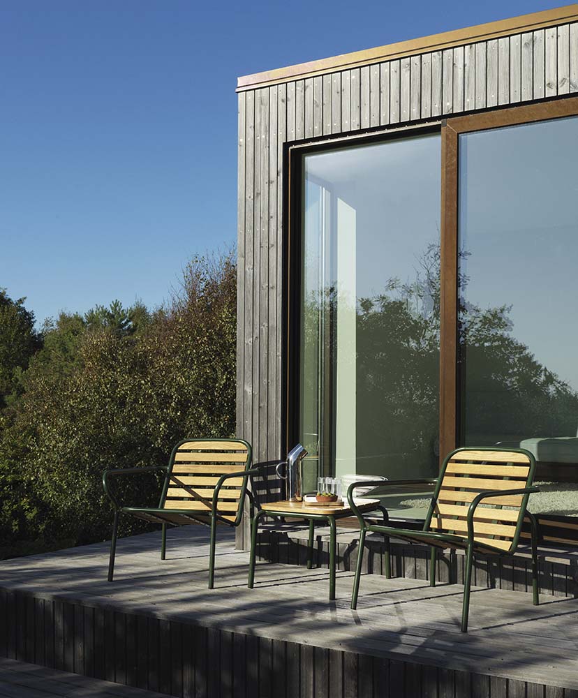 Normann Copenhagen - Vig lounge tuinstoel Robinia