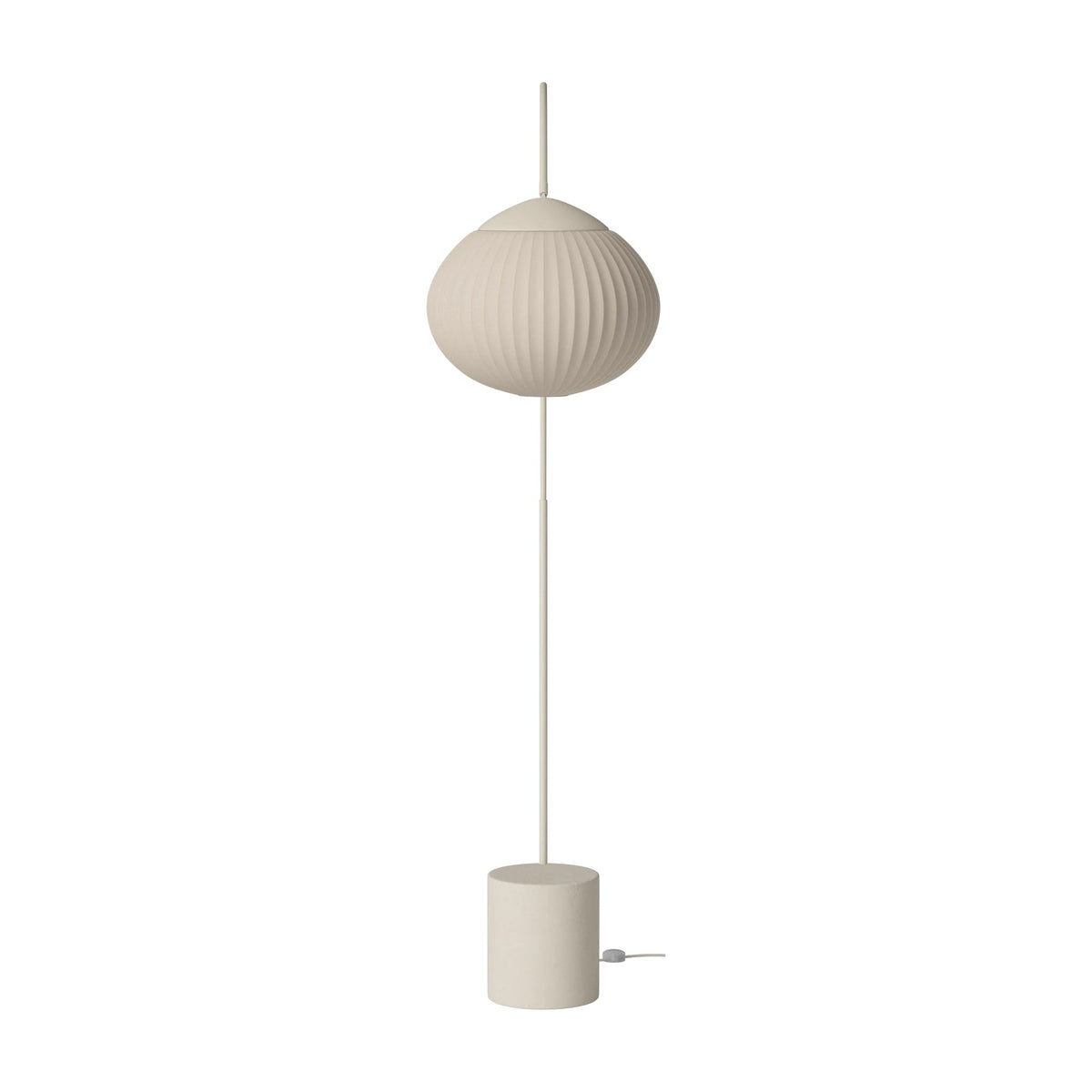 Bolia Acorn vloerlamp matcrème beton, zandkleurige stof, matcrème eiken, crème snoer, 00-133-01_00005