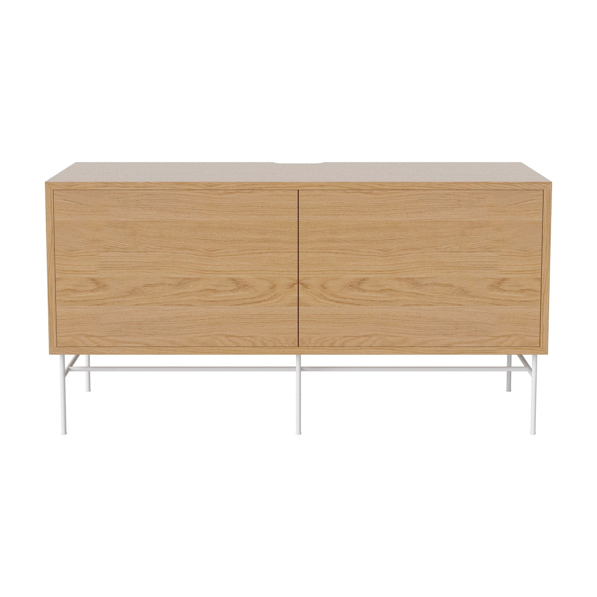 Bolia Case hifi-meubel medium op onderstel diepte 35 cm wit gelakt staal, links eiken, rechts eiken, geolied eiken, 04-007-87_13100982