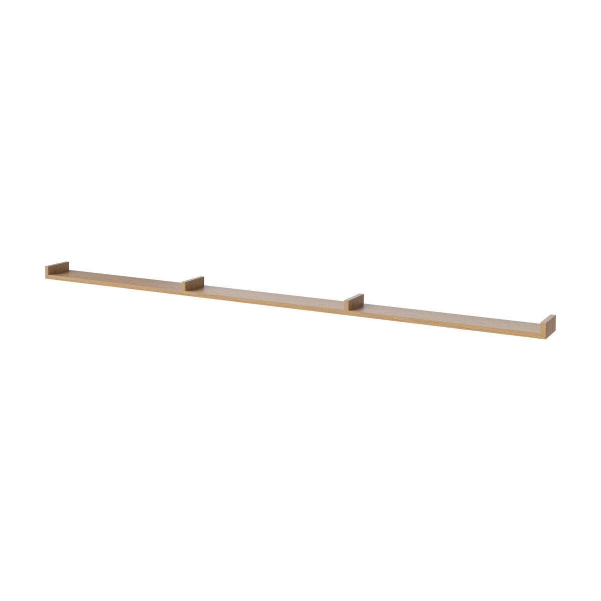 Bolia Display wandplank 234 cm geolied eiken, symmetrisch schuin aanzicht, 04-008-10_15934777