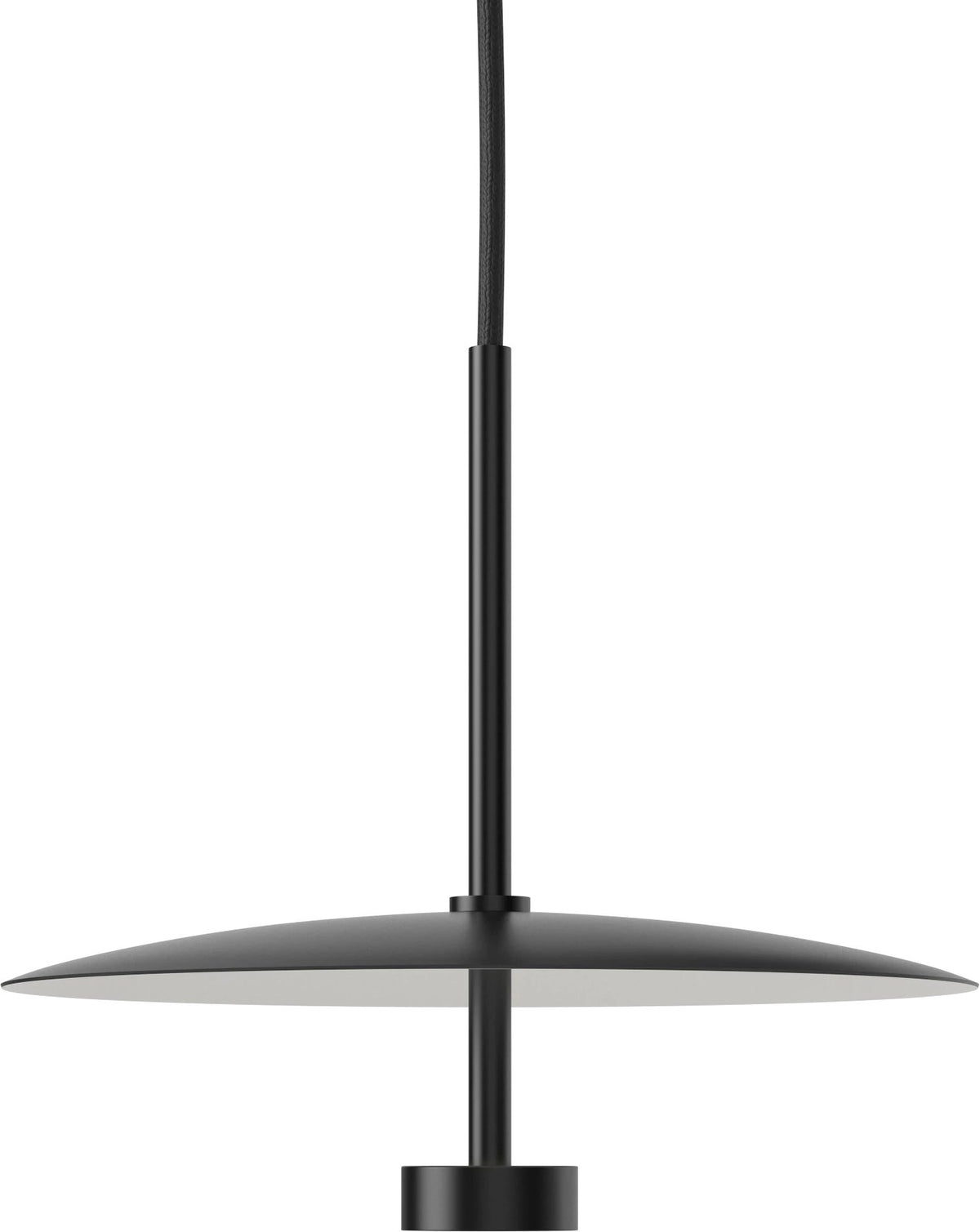 Bolia Reflection hanglamp Ø24 cm zwartgelakt aluminium schuin aanzicht, 20-129-01_00004