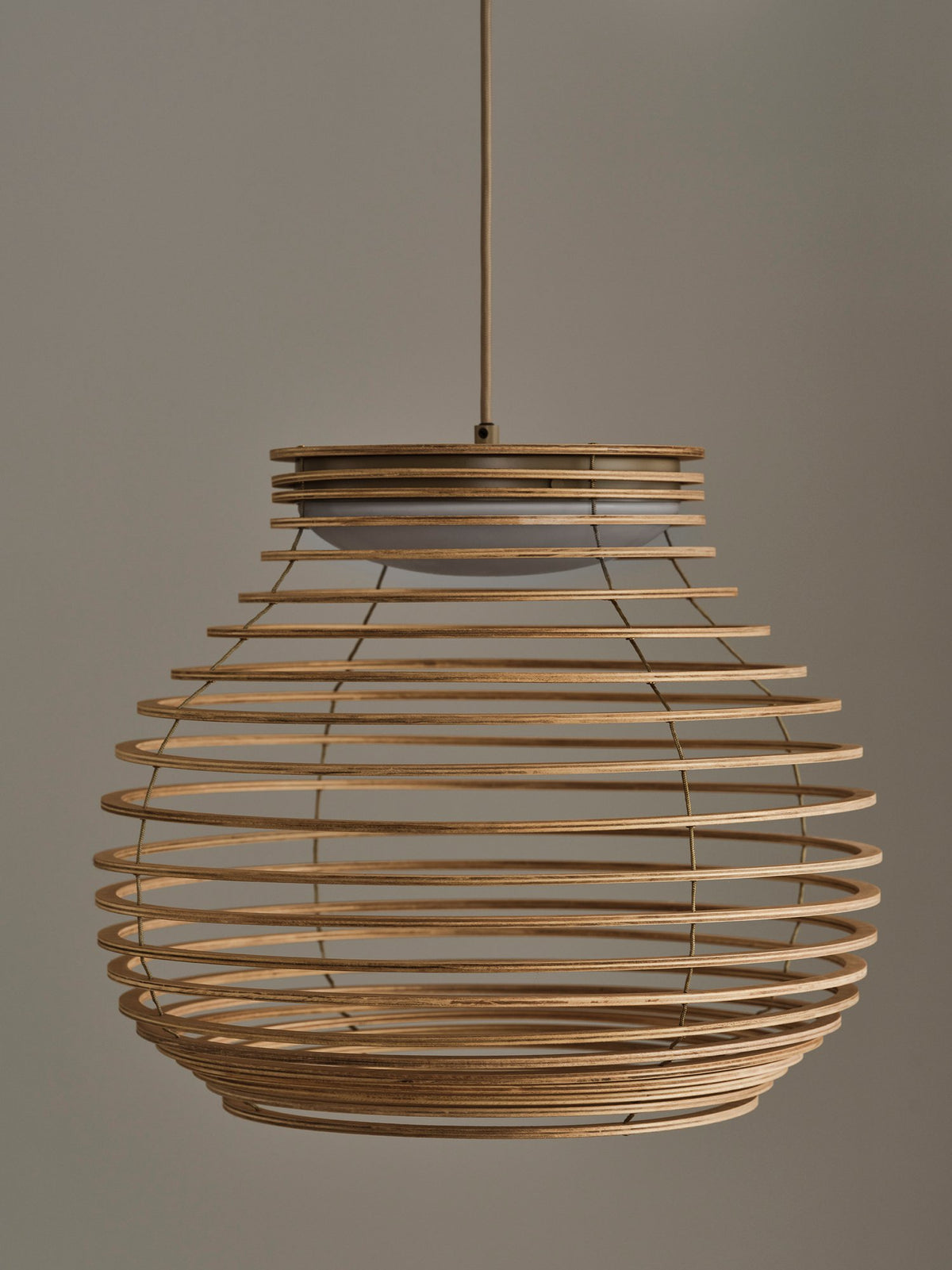 Bolia Anelli hanglamp in interieur, sfeerfoto 2