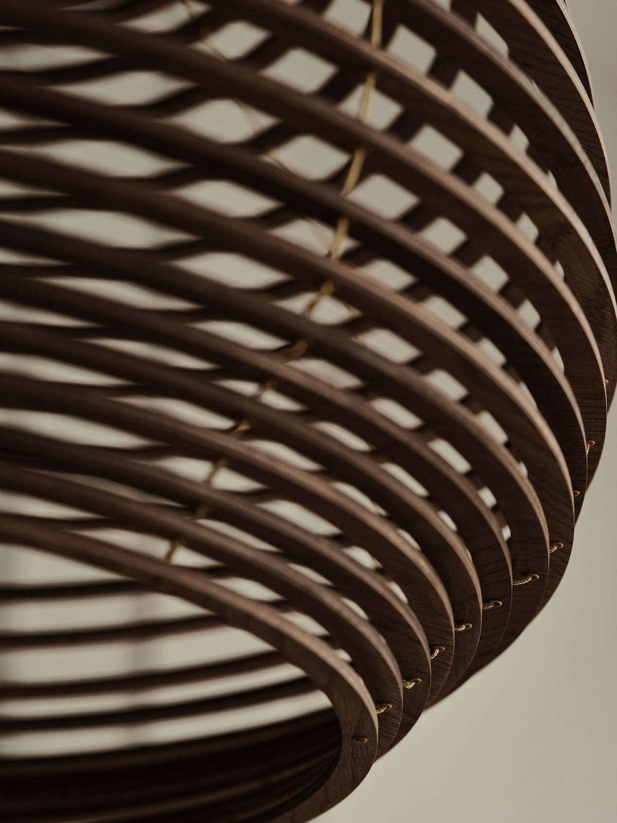 Bolia Anelli hanglamp in interieur, sfeerfoto 3