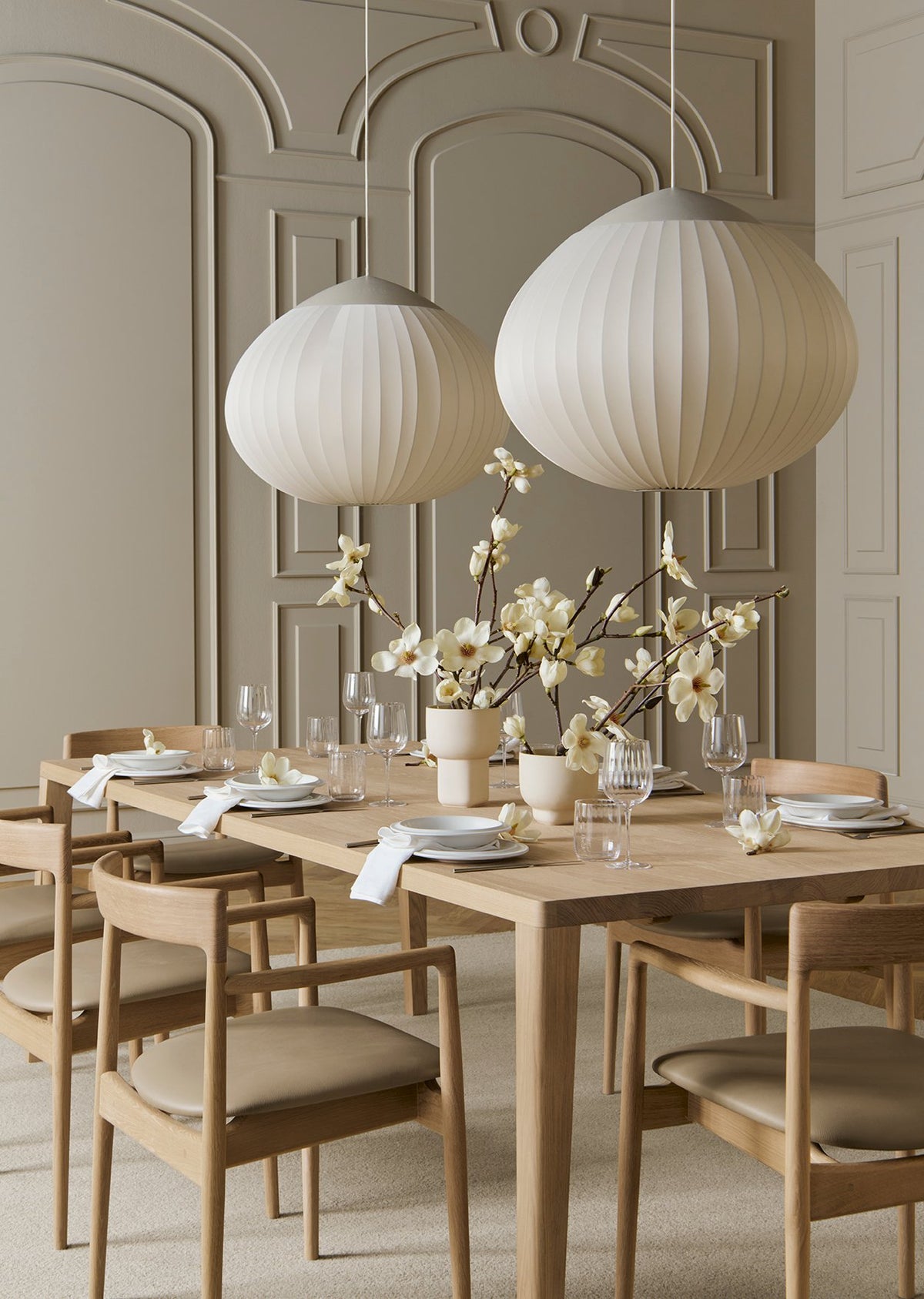Bolia Graceful eettafel in eetkamer, sfeerfoto 3