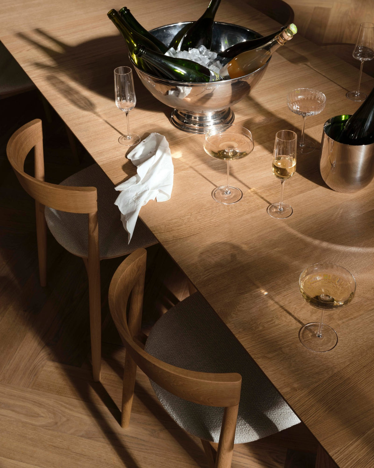 Bolia Kuma eettafel in eetkamer, sfeerfoto 4