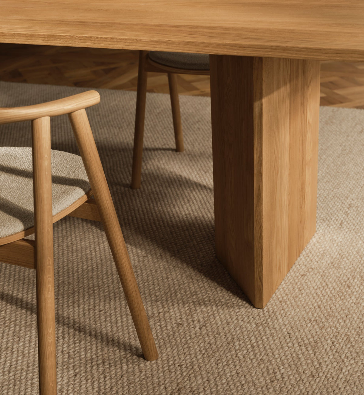 Bolia Lelou eettafel in eetkamer, sfeerfoto 3