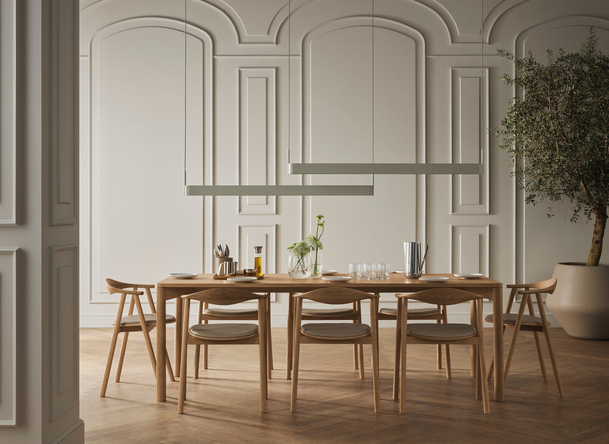 Bolia Scribe hanglamp boven eettafel, sfeerfoto 9