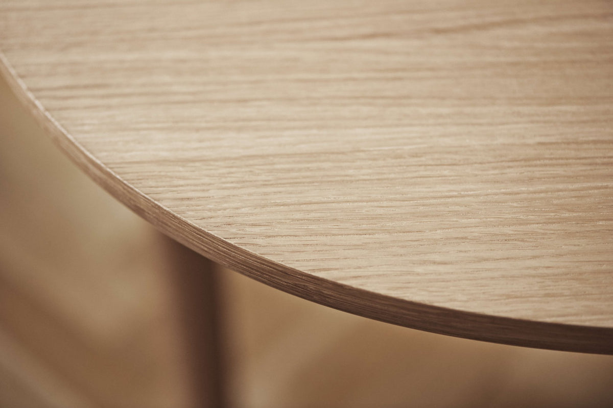 Bolia Yacht ronde eettafel, detail, sfeerfoto 1