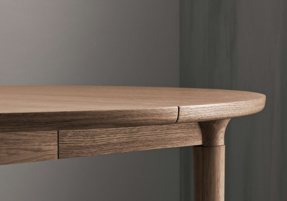 Bolia Yacht ronde eettafel, detail, sfeerfoto 2